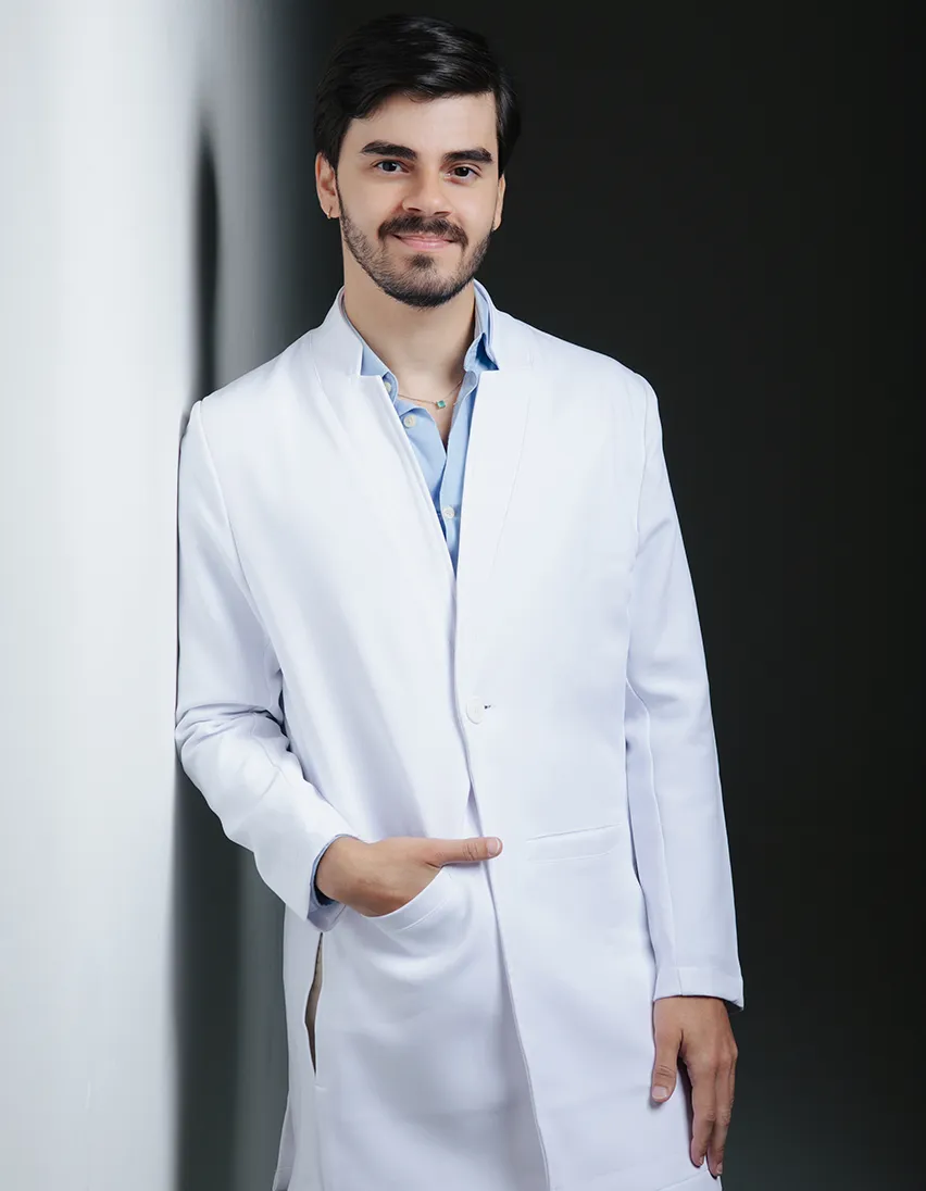 Dr. Alberto Bona